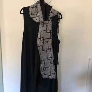 Black white shibori scarf